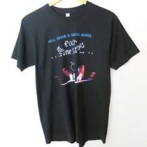 Neil Young & Crazy Horse Rust Never Sleeps Band Tee M